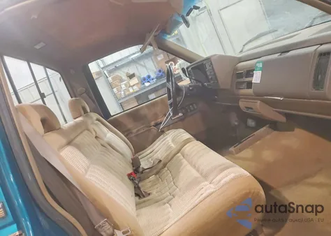 1993 Chevrolet Gmt-400 K1500 z USA, uszkodzony, nr VIN 1GCEK14K1PZ200845